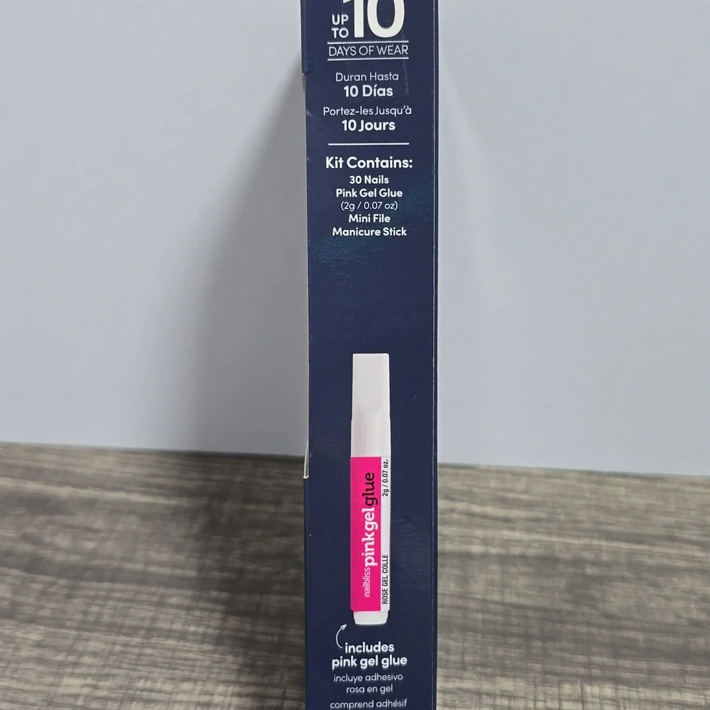 Dashing Diva NailBliss Salon Gel Nails Long Length Brand New Navy Matte - Picture 3 of 4